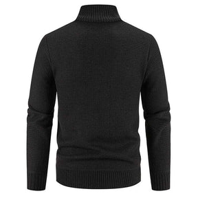 Jaqueta Masculina Forrada de Lã Romenzi RZ186 com isolamento térmico, design resistente e estilo sofisticado.