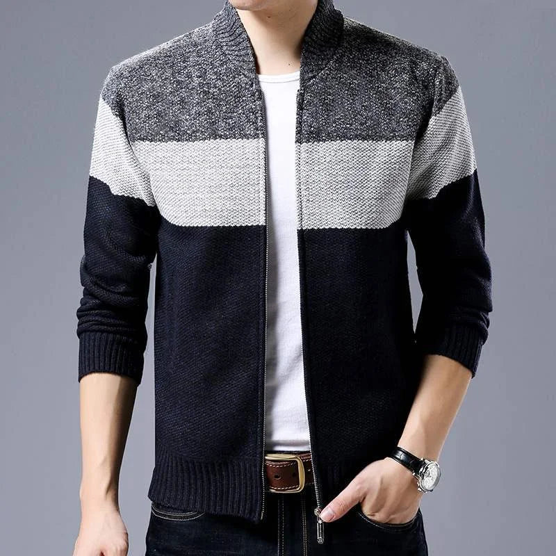 Jaqueta Masculina Grossa de Lã Comfort Romenzi RZ174 com design autêntico, tecido de lã de alta qualidade e estilo elegante para homens modernos.