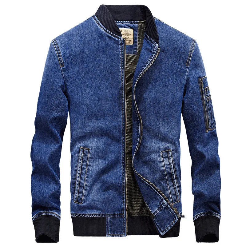 Jaqueta Masculina Jeans Authentic Romenzi RZ213 em jeans francês, com design moderno, acolchoado em poliéster e ajuste perfeito para o homem moderno.