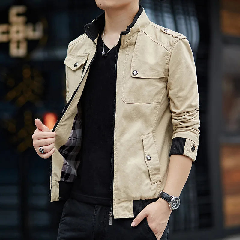Jaqueta Masculina Modern Romenzi RZ168 destacando conforto, durabilidade e estilo atual.