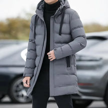 Jaqueta Masculina Puffer Extensive Romenzi RZ022 com design elegante e funcional para proteção contra o frio.