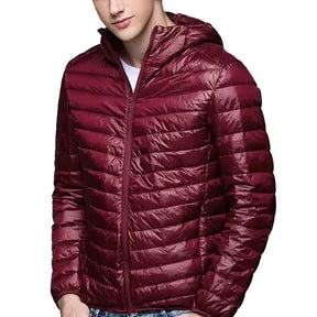 Jaqueta Masculina Puffer Romenzi Compact RZ250 com acabamento elegante e materiais premium. Conforto e estilo para todas as ocasiões.