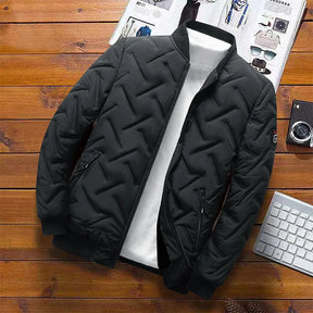 Jaqueta Masculina Square Romenzi RZ179 com forro acolchoado, zíper durável e tecido resistente. Elegância e conforto em dias frios.