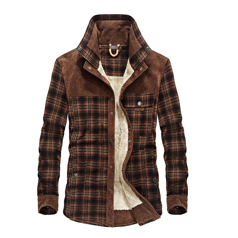 Jaqueta Masculina Xadrez Romenzi RZ178 com padrão xadrez exclusivo, acabamento premium e conforto térmico para compor looks modernos e sofisticados.
