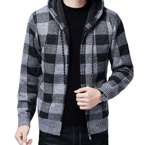 Jaqueta Masculina Xadrez Romenzi RZ181 com forro acolchoado, tecido resistente e design versátil. Estilo e aquecimento para dias frios.