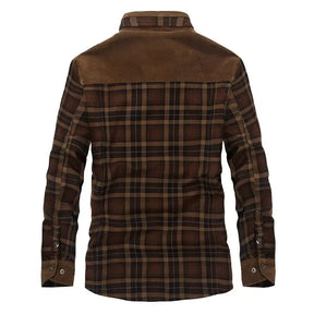 Jaqueta Xadrez Masculina Romenzi RZ180 com padrão moderno, forro macio e alta durabilidade. A escolha ideal para estilo e proteção em climas frios.