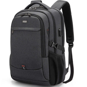 Mochila Executiva Romenzi RZ348 em tecido Oxford impermeável com porta USB e compartimento para notebook 17''. Ideal para negócios e deslocamentos.