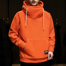 Moletom Masculino Canguru Gola Alta Romenzi RZ105 com capuz bolso canguru e gola alta que oferece estilo conforto e proteção nos dias frios