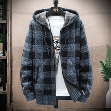 Moletom Masculino Xadrez com Capuz Romenzi RZ103 em padrão clássico material premium e capuz que oferece estilo conforto e proteção nos dias frios