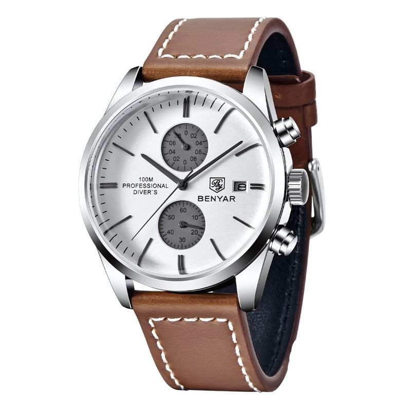 Relógio Masculino Romenzi Majestic RZ716 com pulseira em couro ajustável, vidro de safira, quartzo japonês e resistência à água até 30 metros.