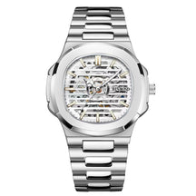 Relógio Masculino Romenzi Phantom RZ719 com pulseira em aço inoxidável 904L e mostrador em vidro de safira, unindo resistência, sofisticação e estilo único.