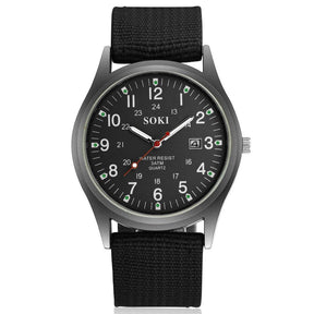 Relógio Masculino SOKI Romenzi RZ534 com design robusto, pulseira em corda naval ultra resistente, vidro de quartzo e resistência à água até 30 metros.