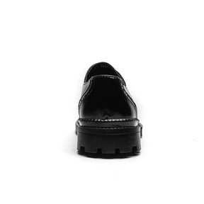 Sapato Masculino Derby Romenzi RZ358 em couro fosco com solado tratorado e plataforma de 5 cm. Visual robusto e versátil nas cores preto e marrom