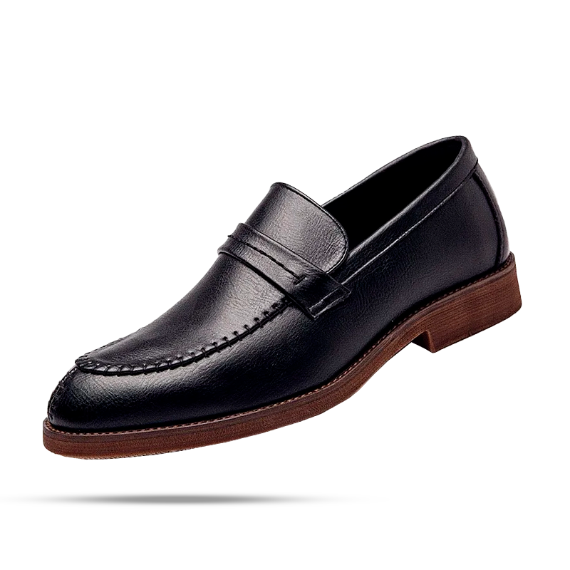 Sapato Masculino Loafer Romenzi RZ362 em couro com costura central e sola em borracha. Visual refinado em marrom e preto com conforto e durabilidade