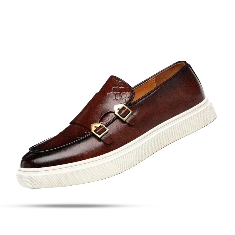 Sapato Masculino Loafer Romenzi RZ372 com visual contemporâneo, materiais premium e conforto prolongado. Ideal para composições urbanas e elegantes