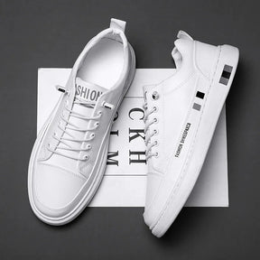 Tênis Masculino de Couro Fashion Romenzi RZ331, couro premium, design exclusivo, costura reforçada e sola antiderrapante para estilo e segurança.
