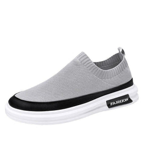 Tênis Masculino Romenzi RZ379 em malha respirável com sola antiderrapante, ideal para estilos variados e uso prolongado com conforto