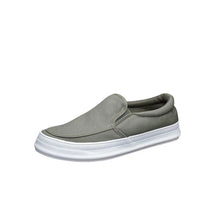 Tênis Masculino Slip On Romenzi RZ408 em tecido leve e palmilha em PU, estilo casual nas cores bege, verde musgo, branco e preto.